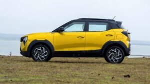 Mahindra XUV 3XO MX1