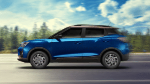 Mahindra XUV400 exterior (1)