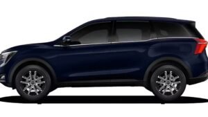 Mahindra XUV700 AX7 6 Str Diesel