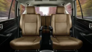 Innova 2.5 EV Diesel PS 8 Seater BSIII