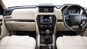 Mahindra Scorpio S 11